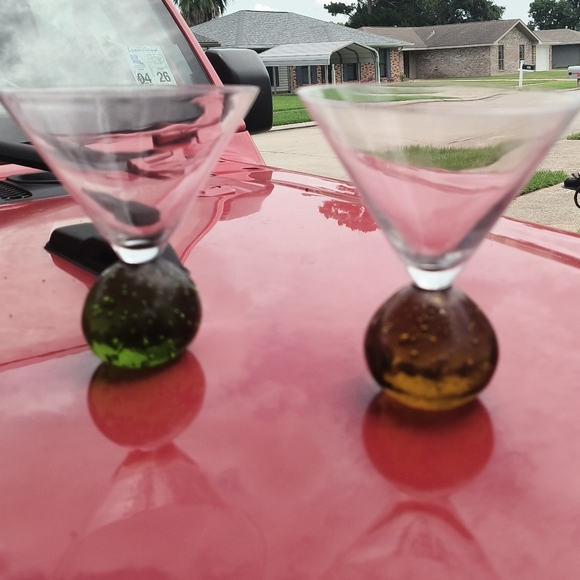 Set of Two Vintage Martini Bubble Glasses - Picture 2 of 6